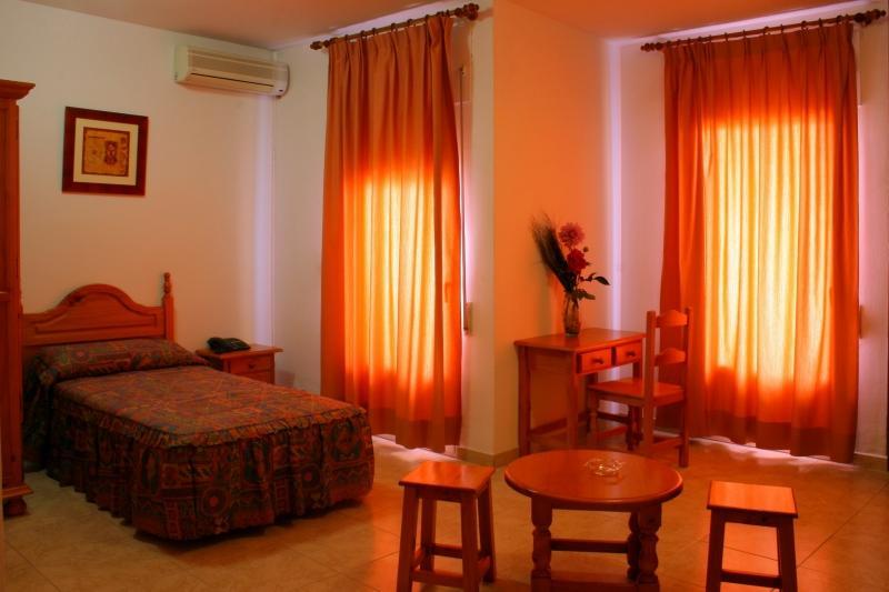 Hotel Limas Cazorla Exterior photo